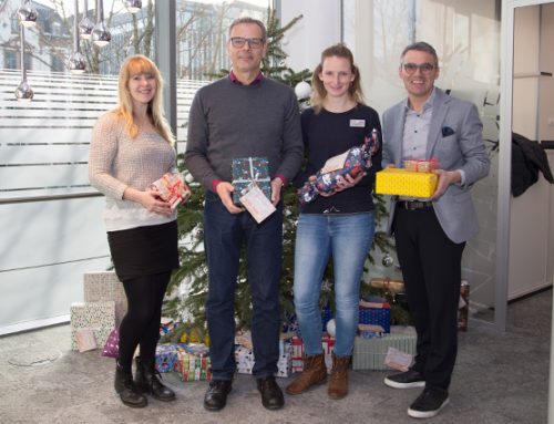EY Freiburg überbringt jungen Patient*innen der Kinderklinik zu Weihnachten kleine Freuden